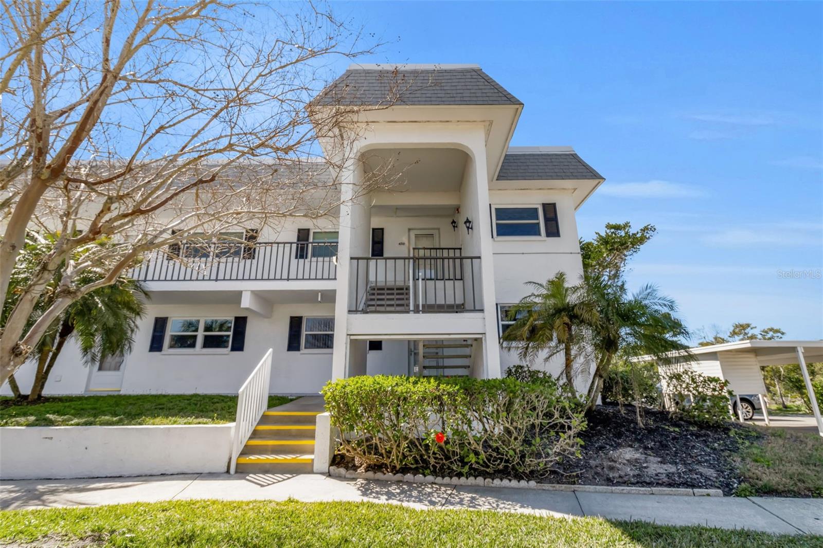 4704 Independence Drive, FL