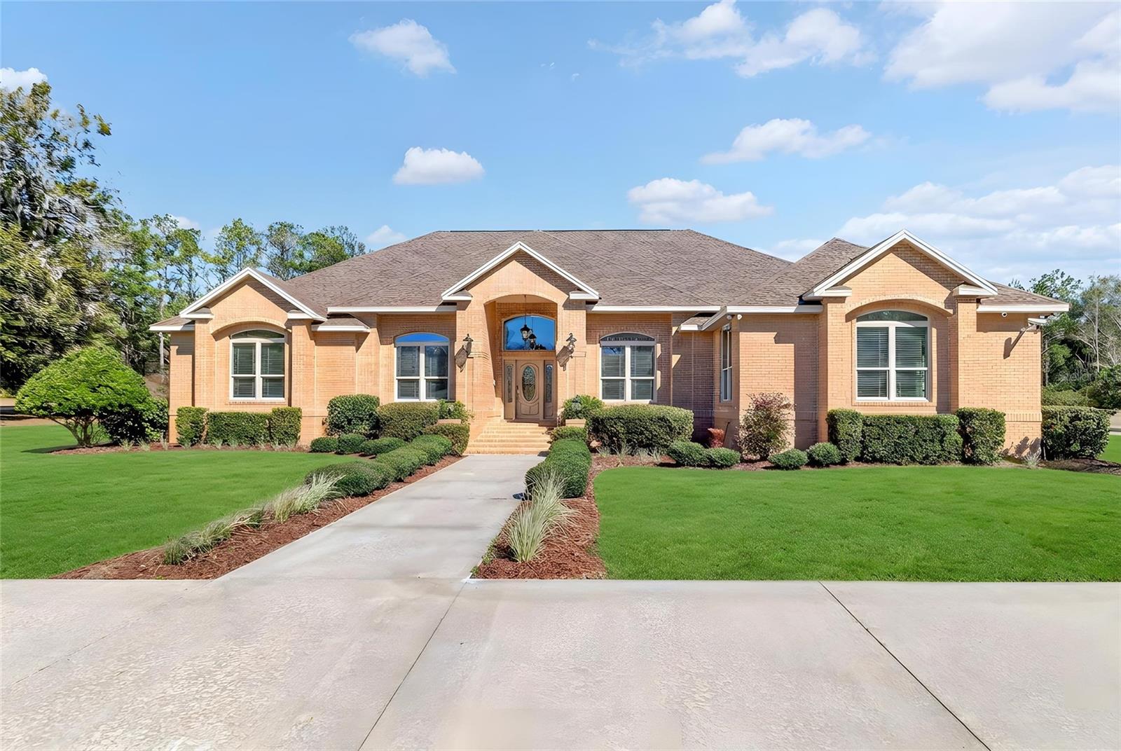 573 Se Nature Dr, FL