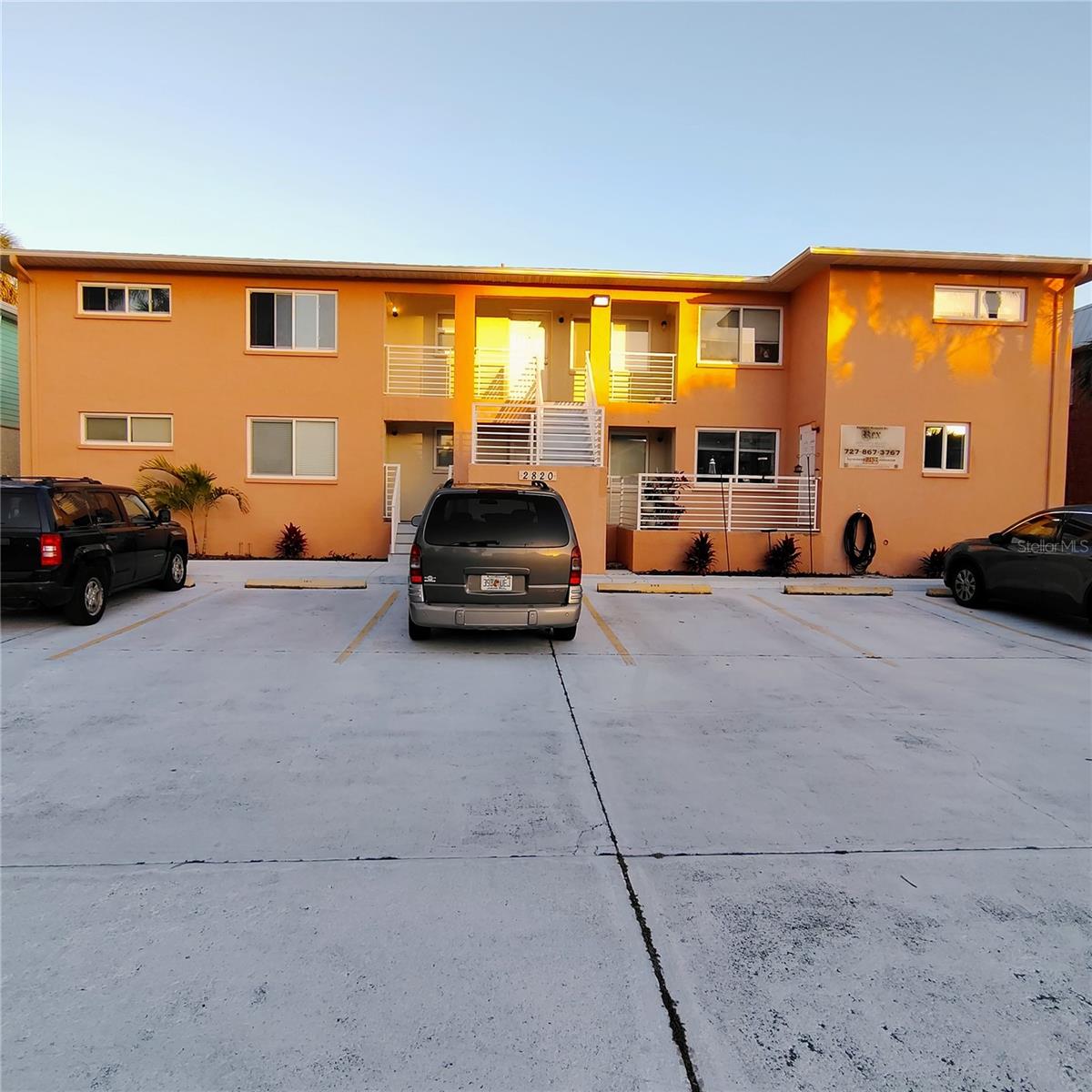 2820 Dupont Street, FL