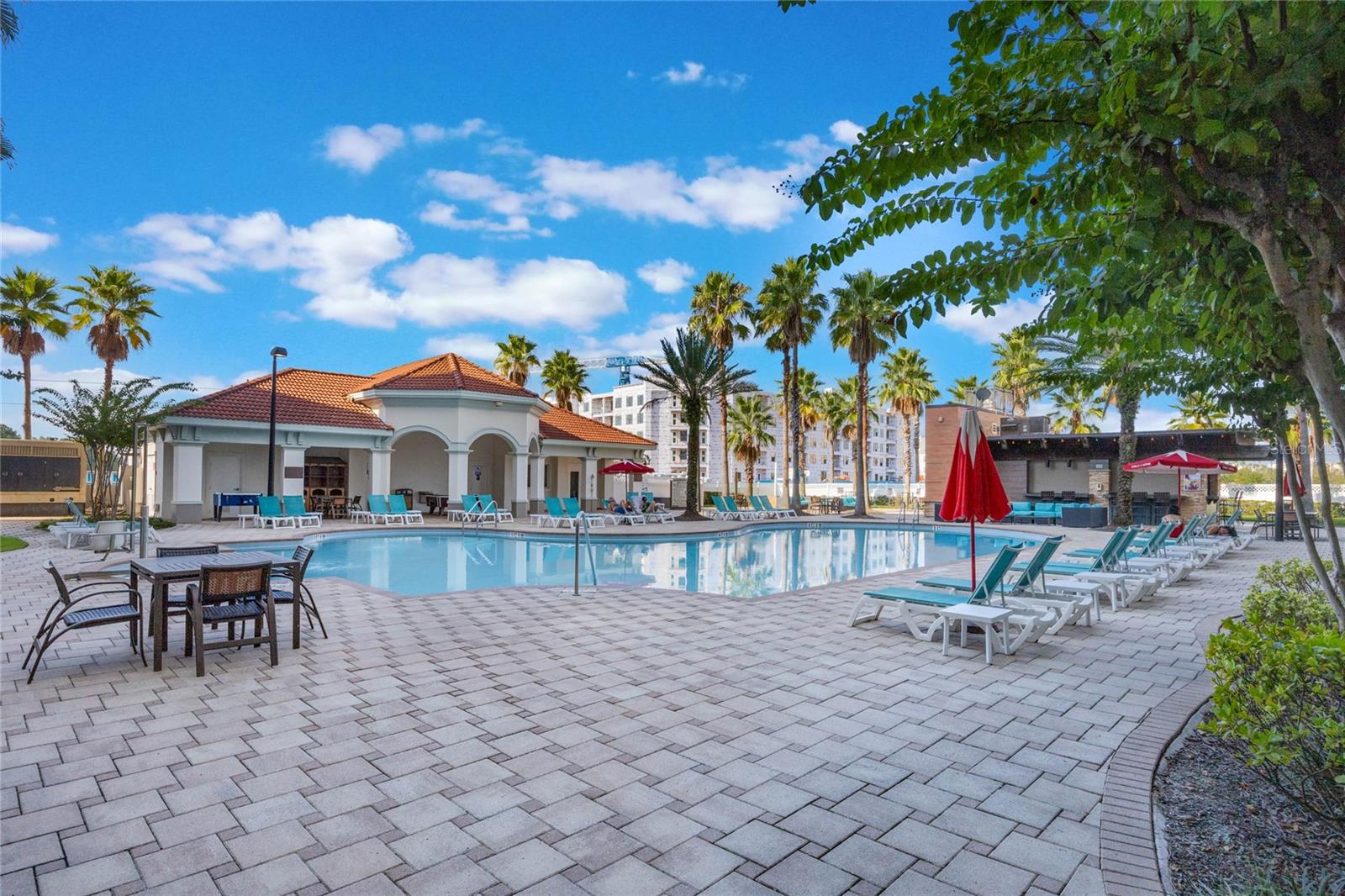 7383 Universal Boulevard, FL