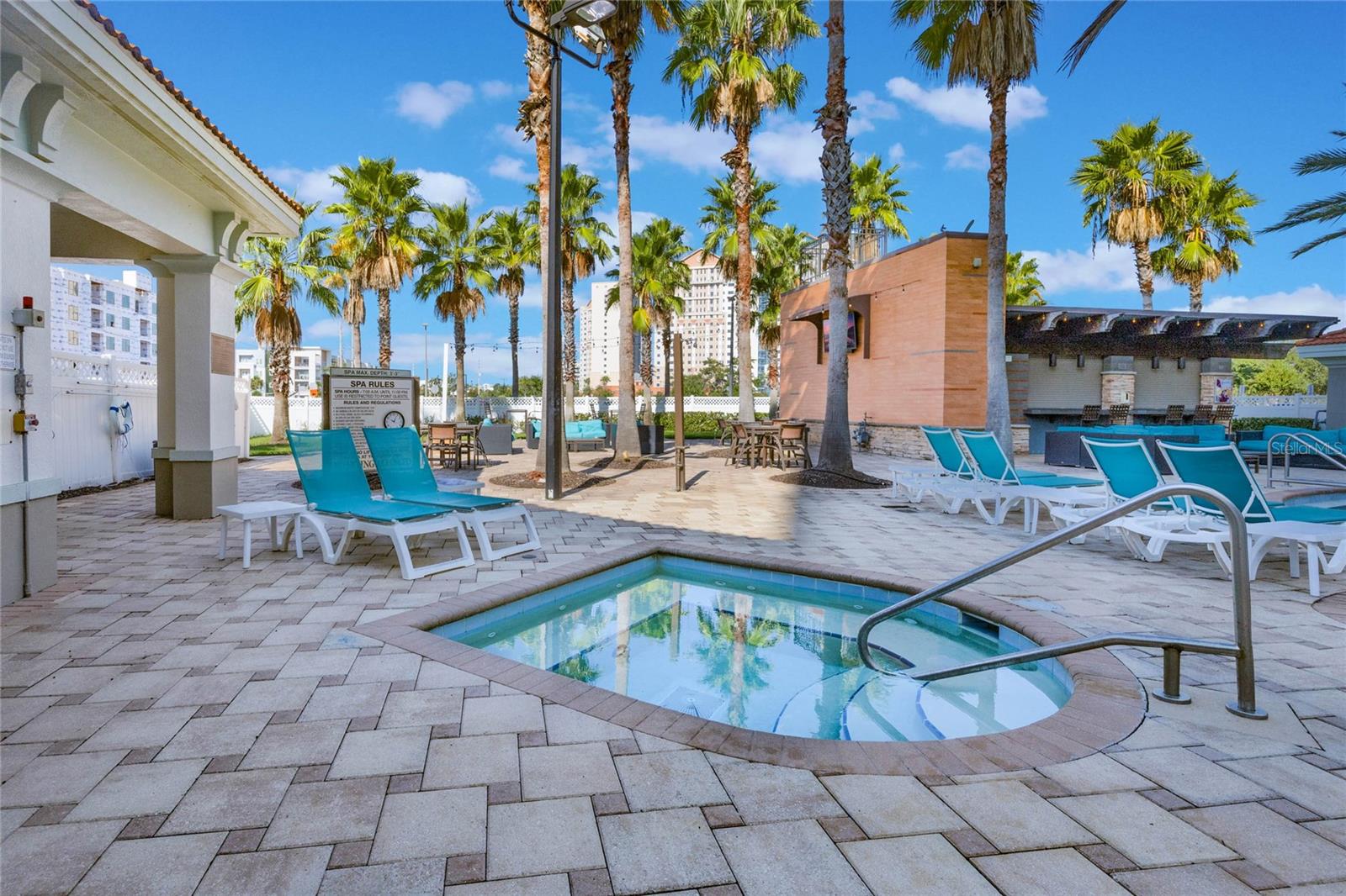 7383 Universal Boulevard, FL