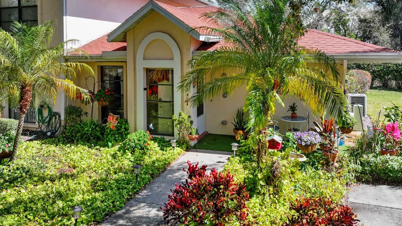 324 Knottwood Court, FL