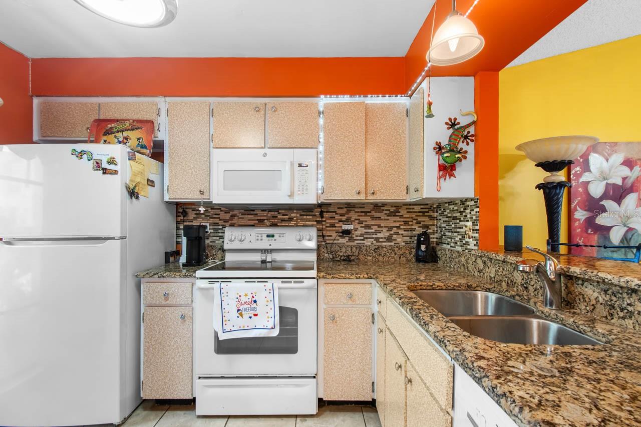 324 Knottwood Court, FL