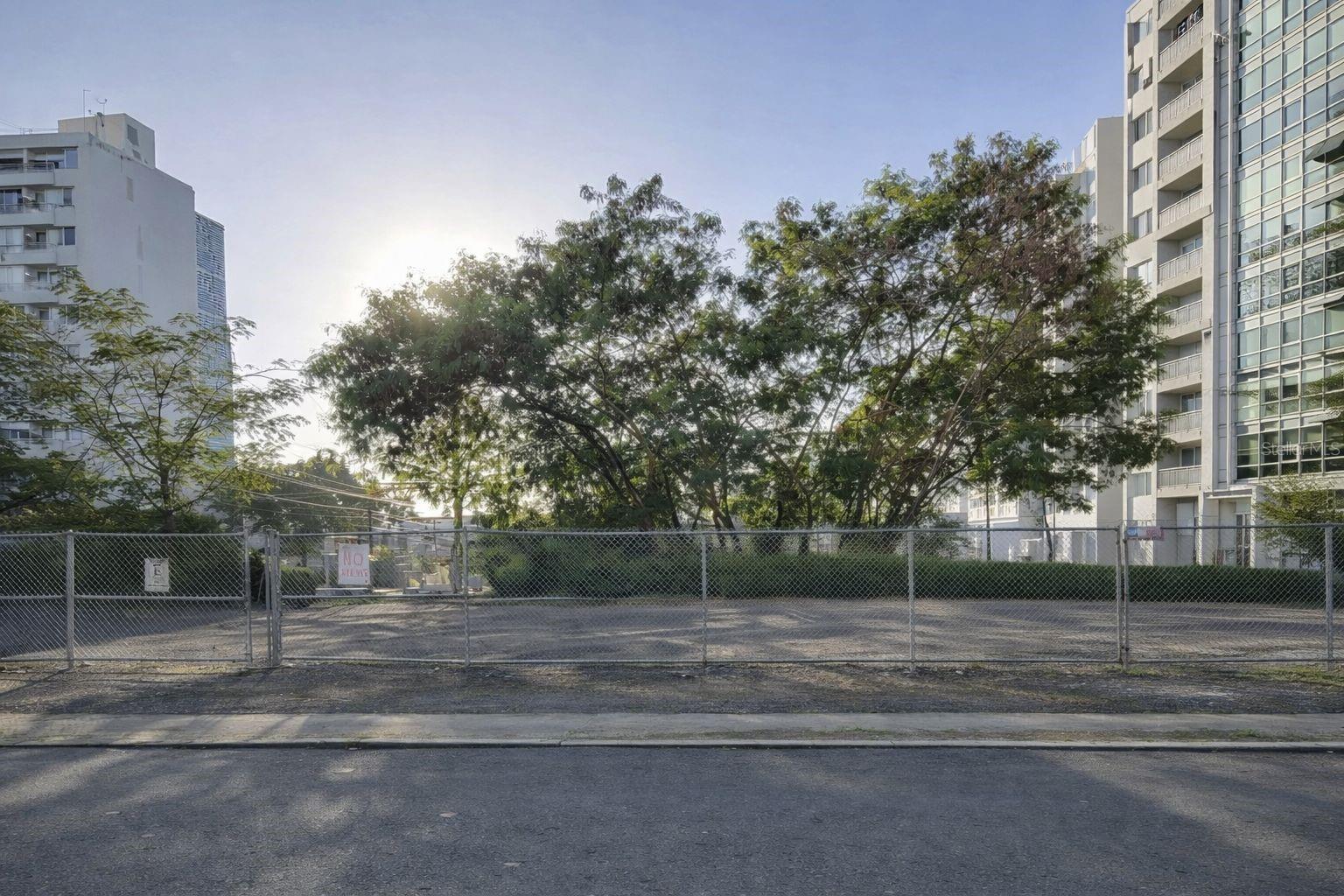 836 Calle AñAsco, PR