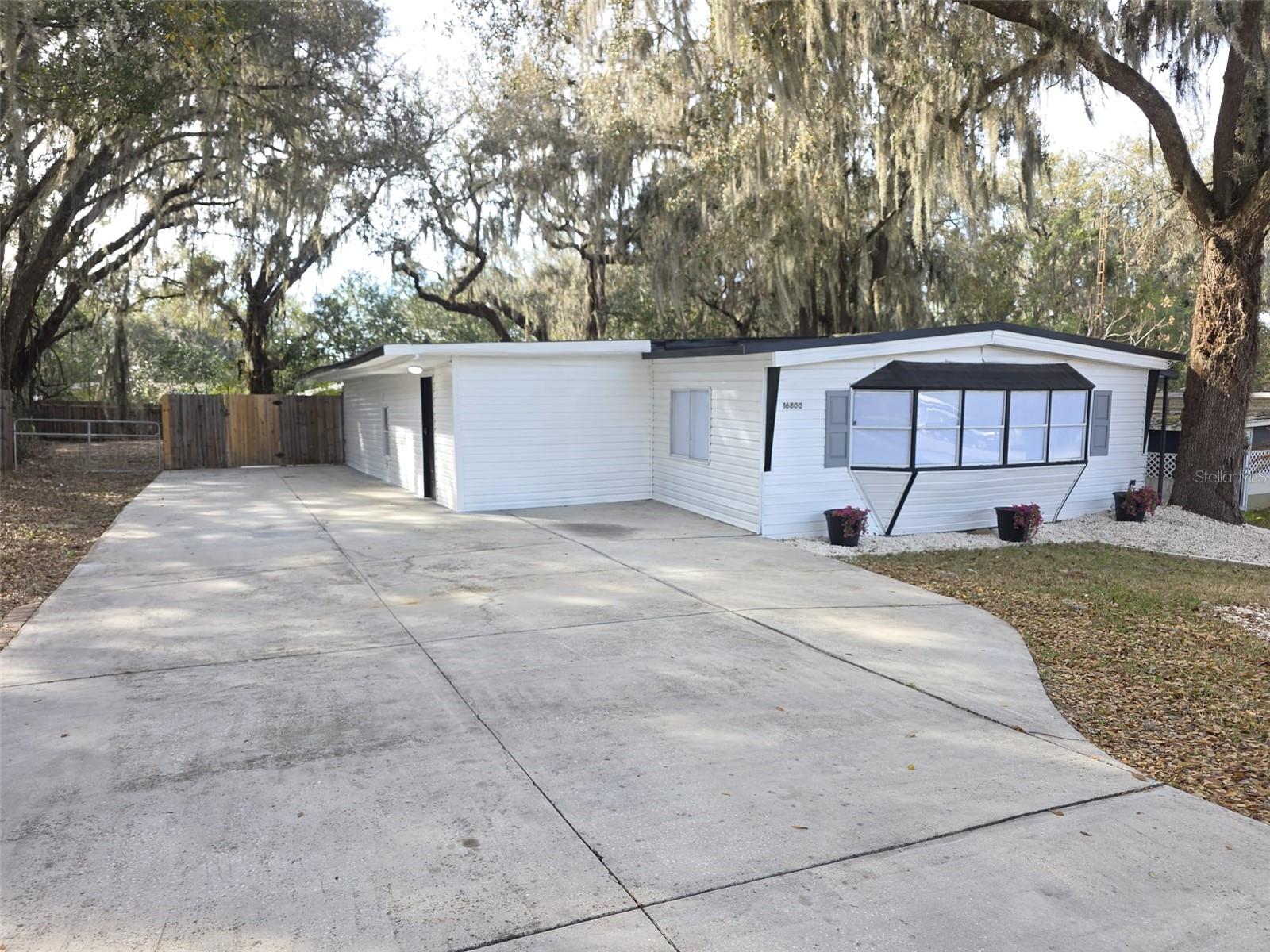 16800 100th Court, FL