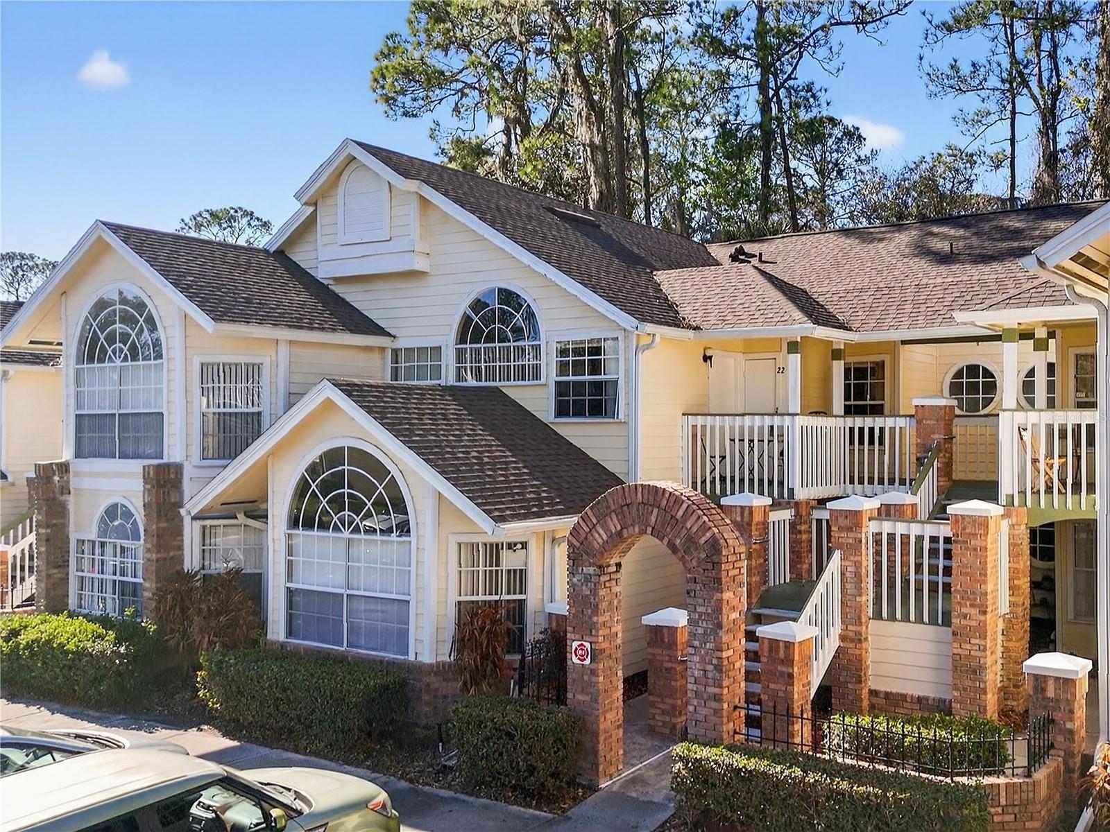 5005 Laguna Bay Circle, FL