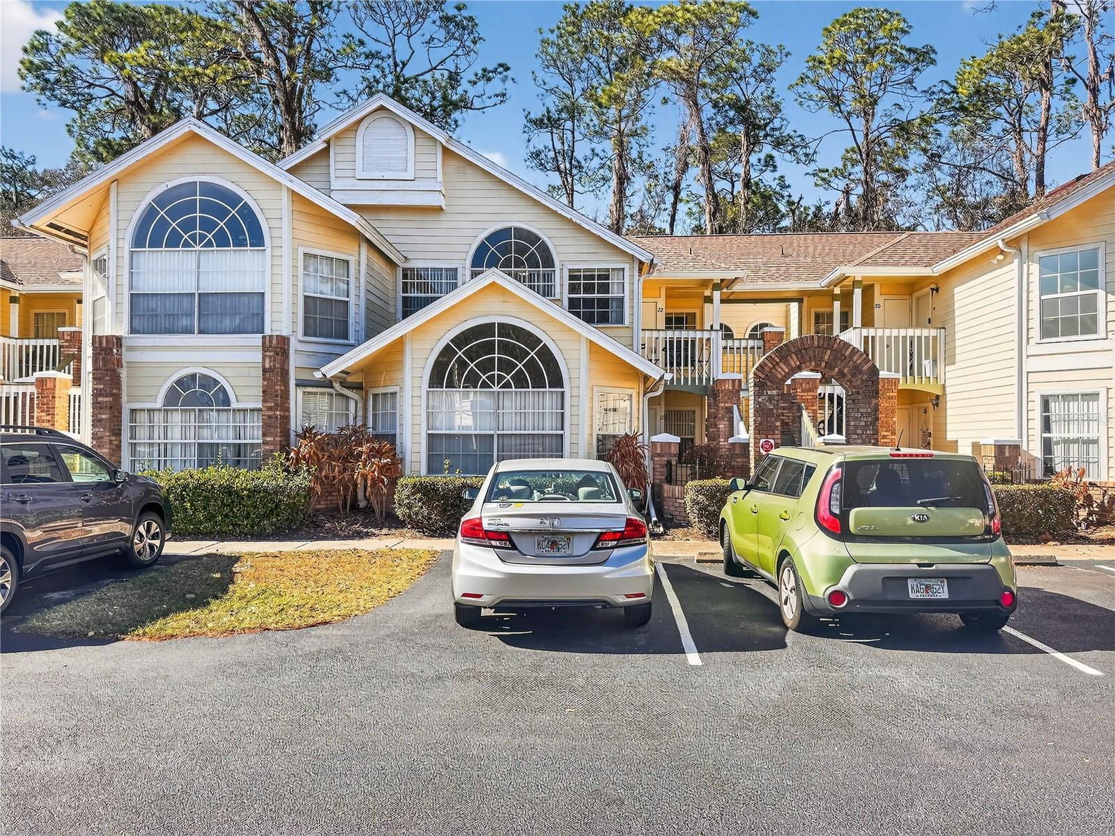5005 Laguna Bay Circle, FL