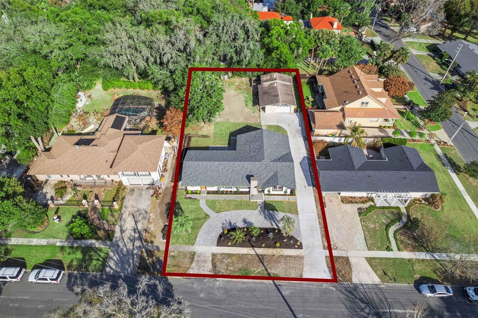 118 N Grandview St, FL