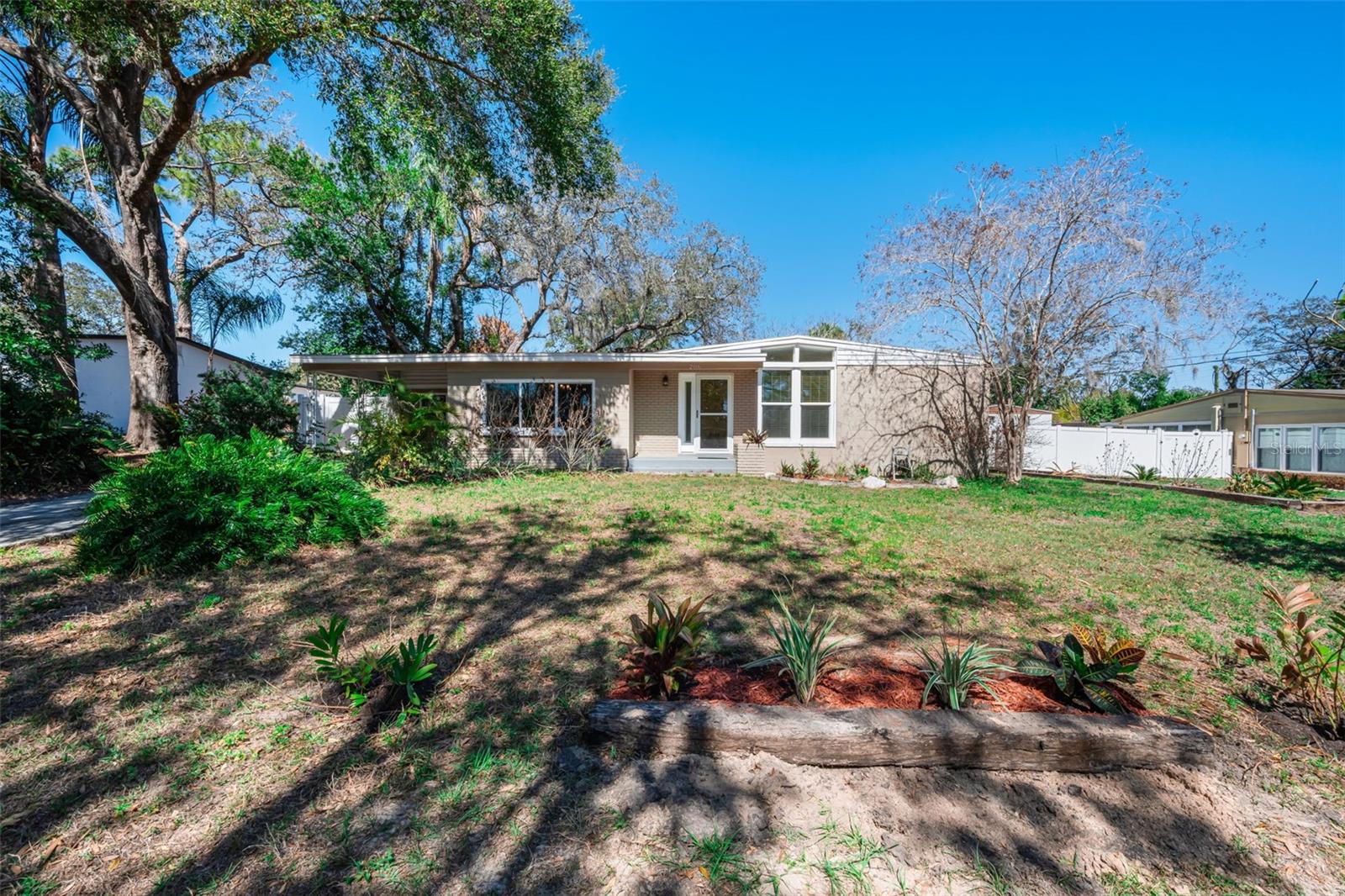 206 Linda Ave, FL