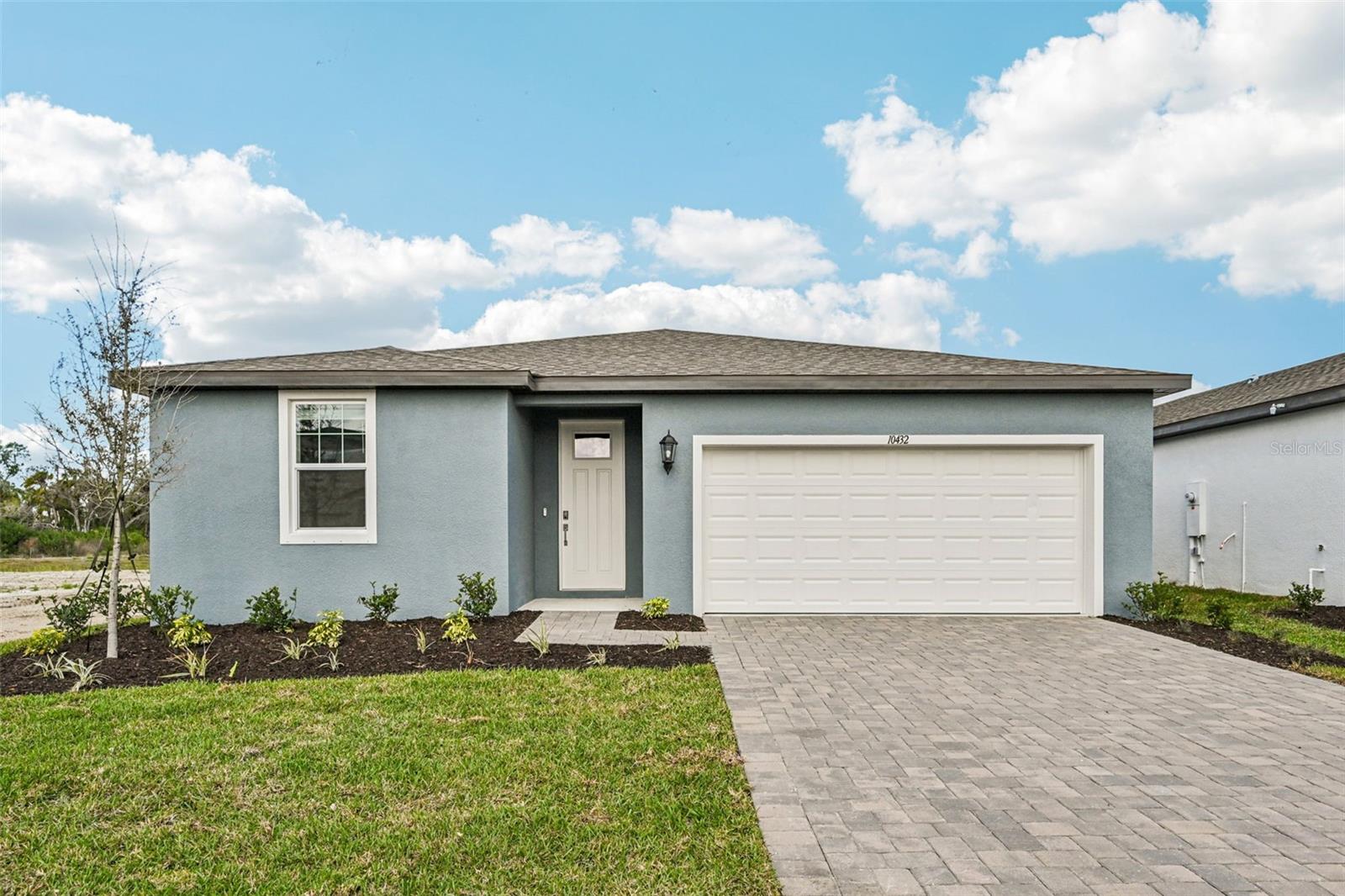10432 Abundance Grove Way, FL