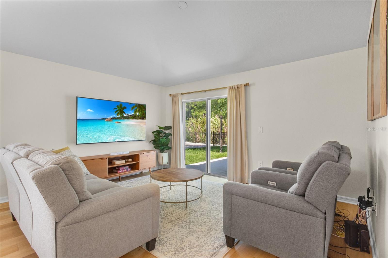4621 Glencrest Loop, FL
