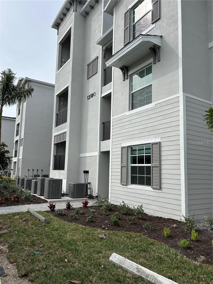 12180 Wellen Golf Street, FL