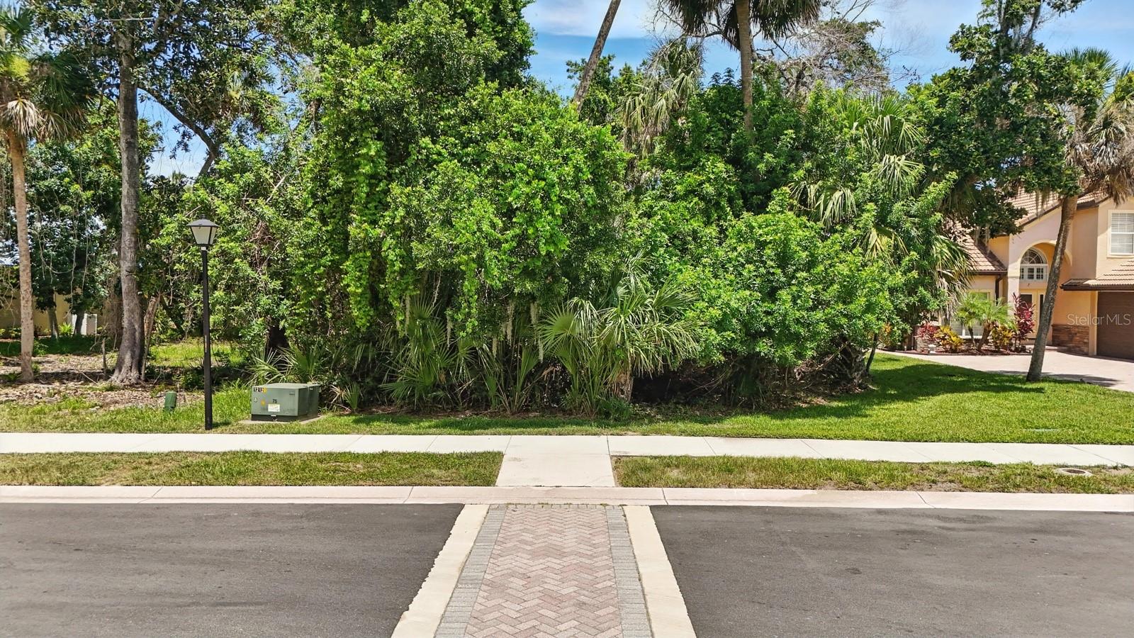 2 Riverwalk Drive, FL