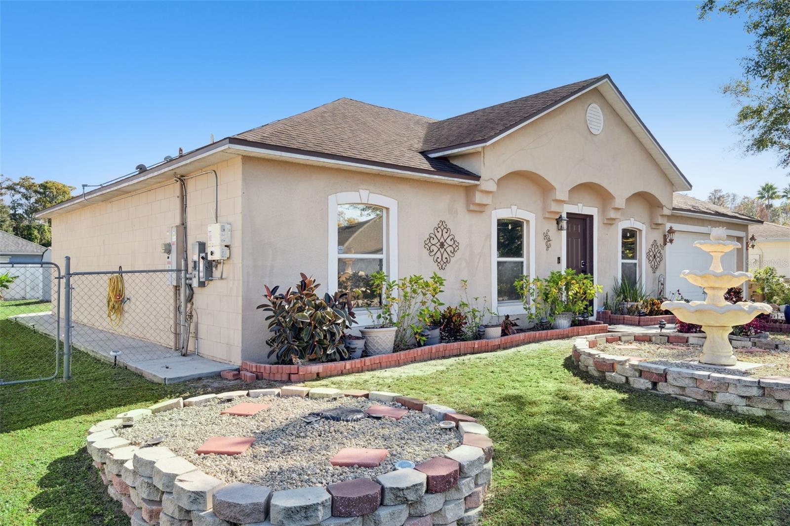 907 Salerno Ct, FL