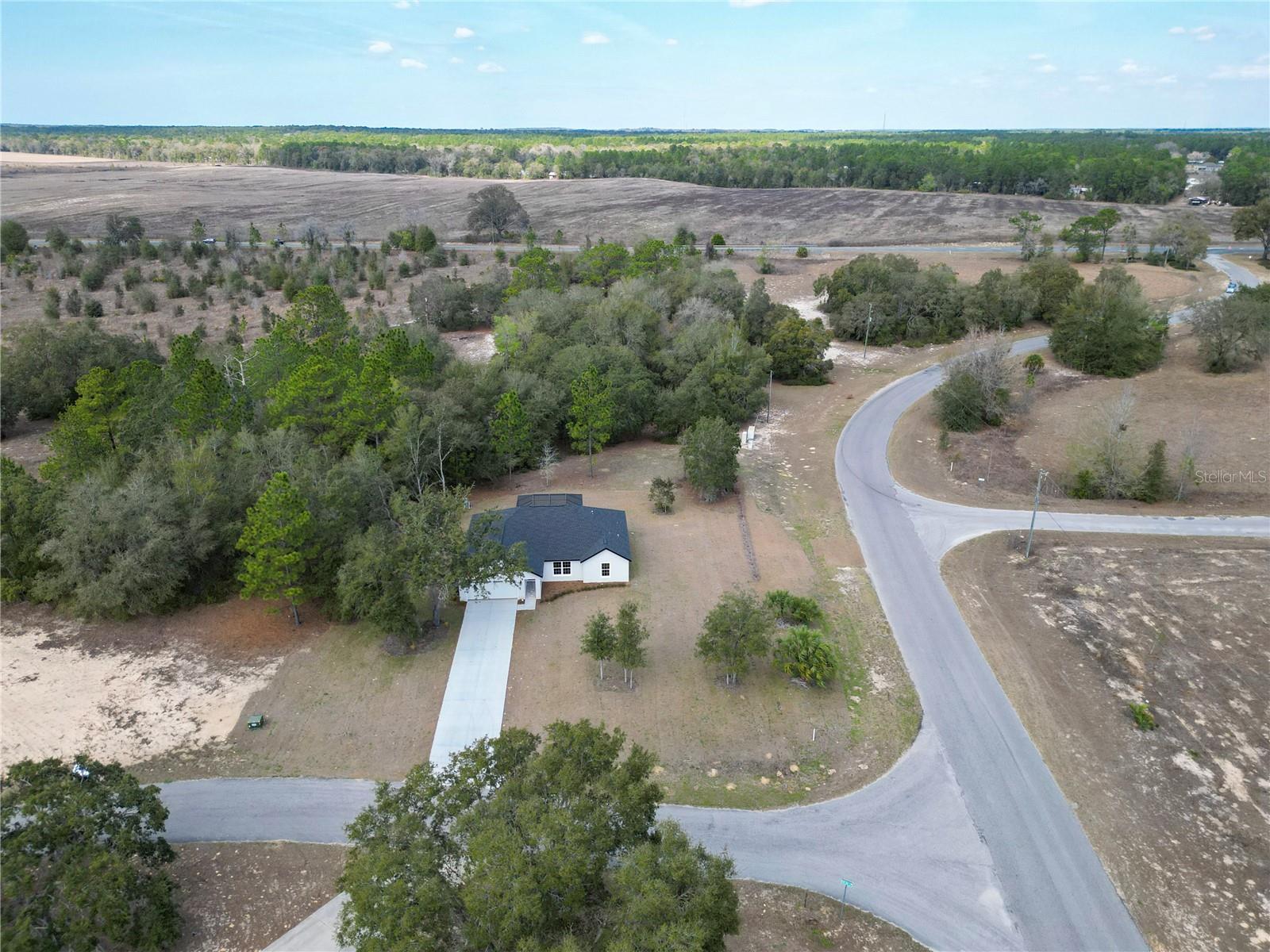 18471 66 Loop, FL