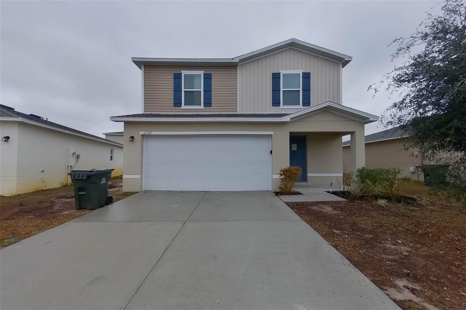 1709 Nebraska Loop, FL