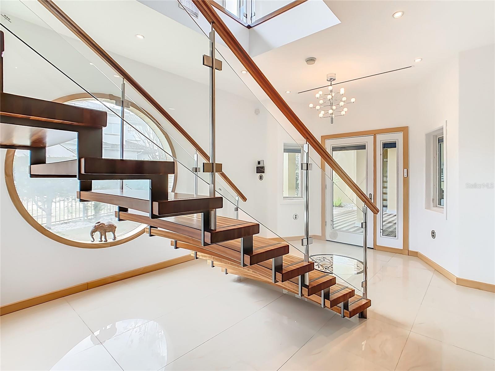 917 Desert Mountain Court, FL