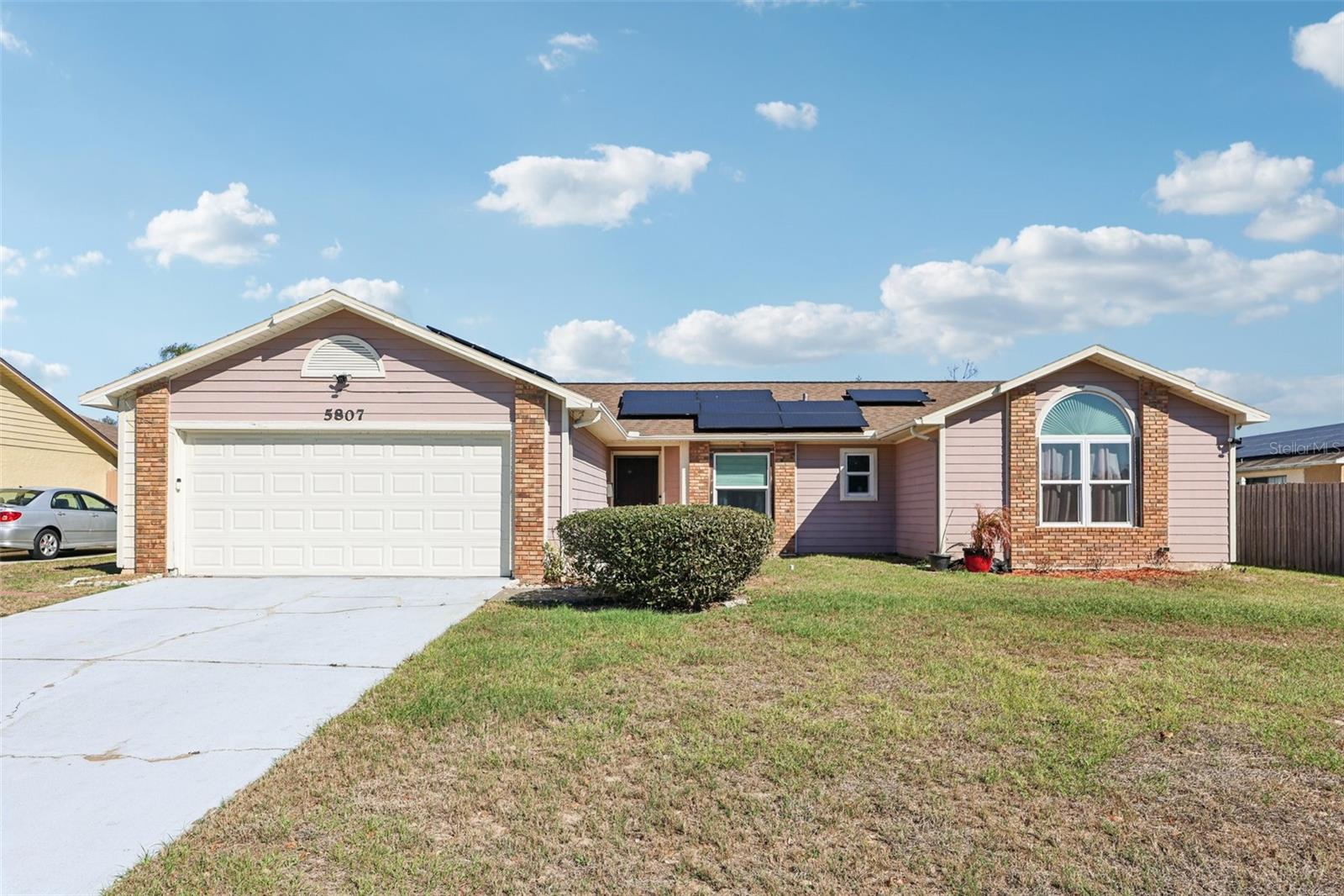 5807 Fox Hunt Trl, FL