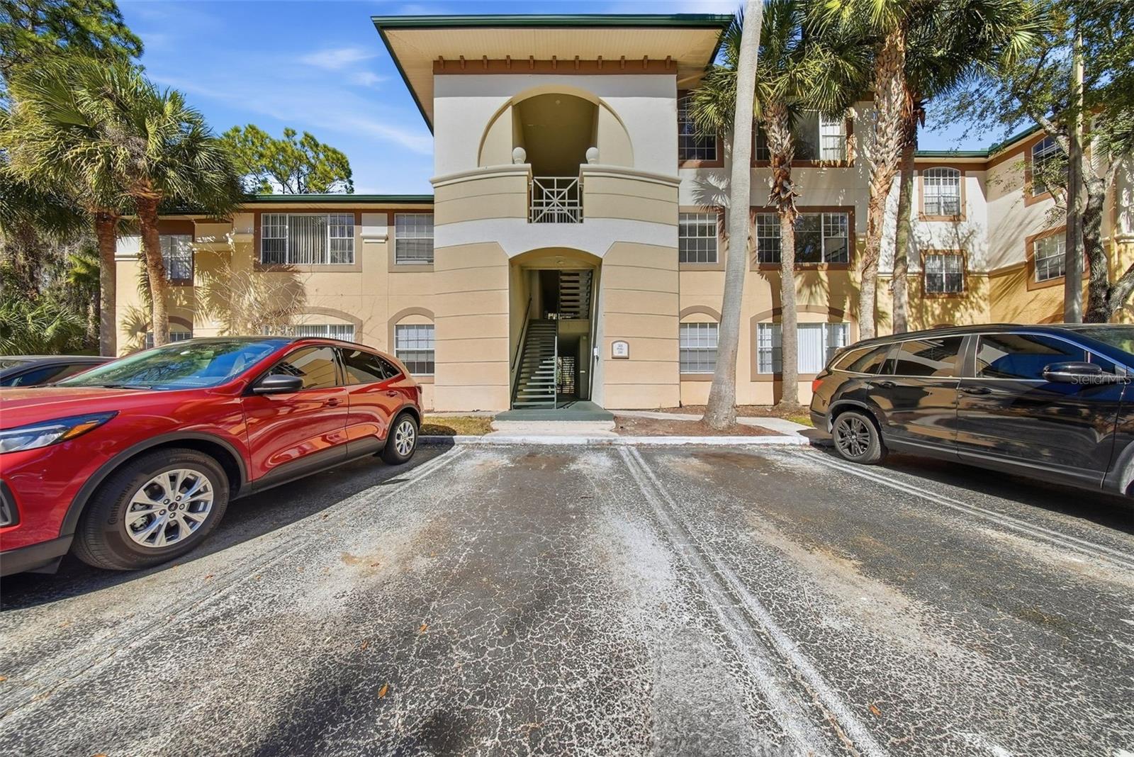 17114 Carrington Park Dr #201, FL