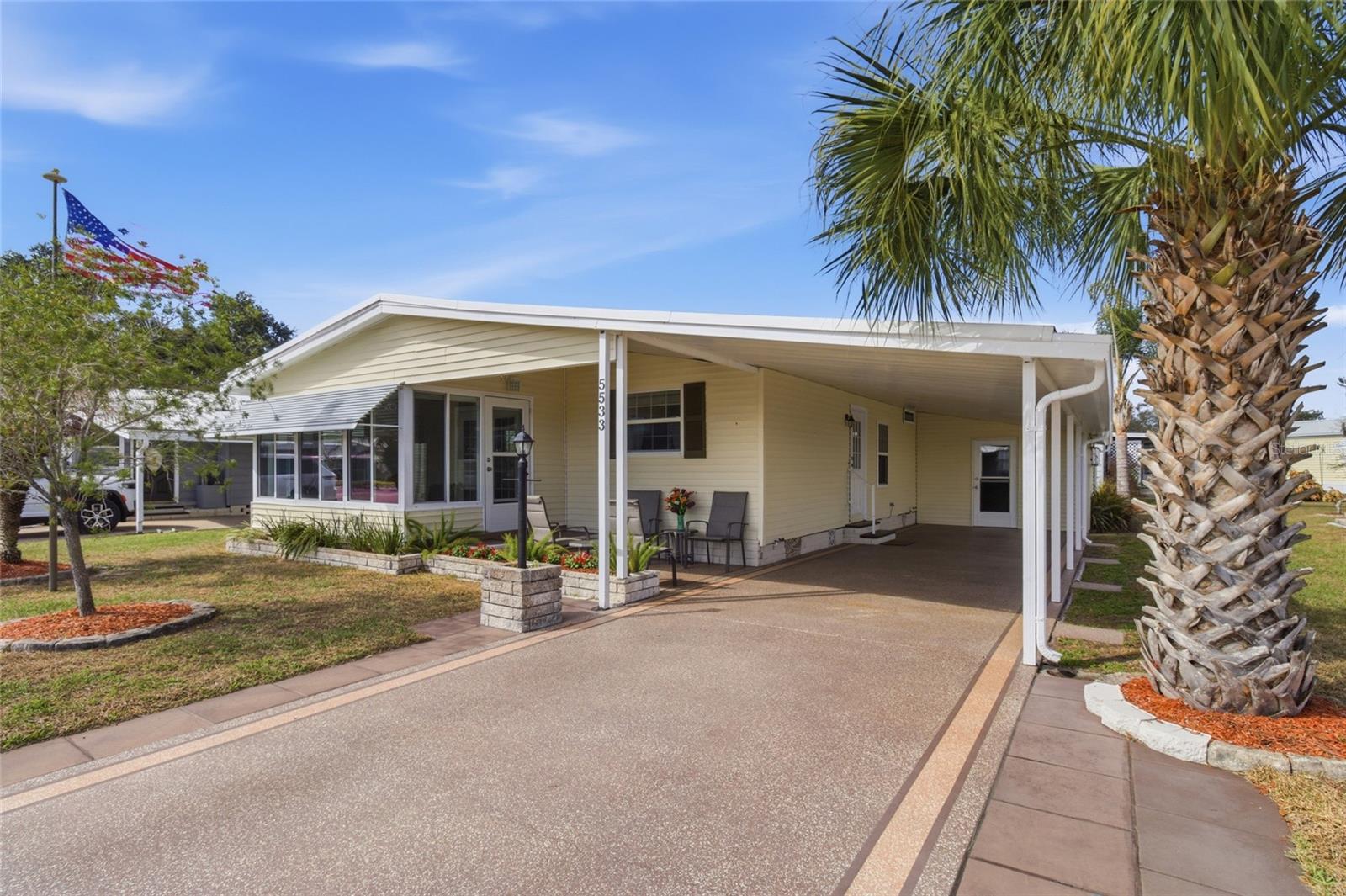 5533 Regal Way, FL