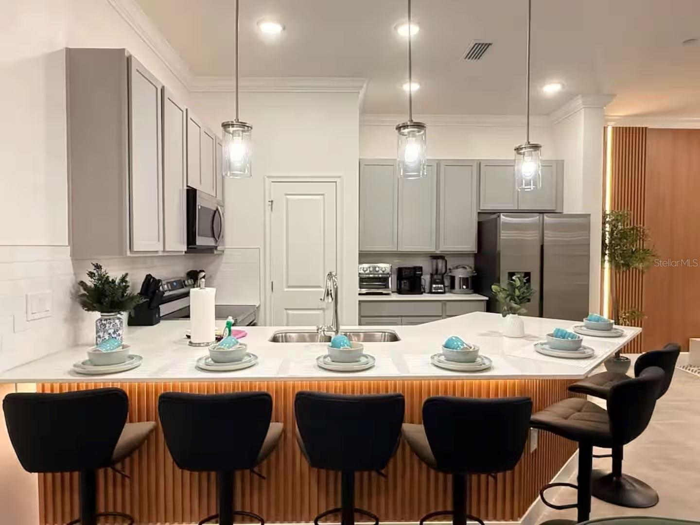 10437 Ebb Tide Lane, FL