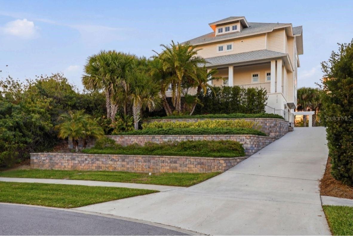 2142 Villa Way, FL
