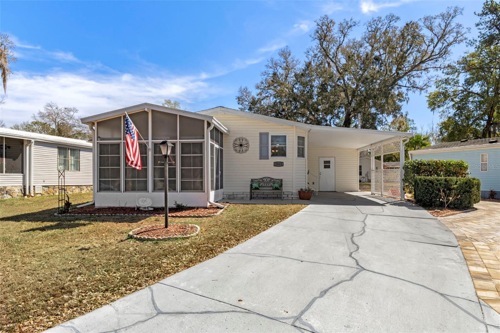 2805 Kingswood Circle, FL