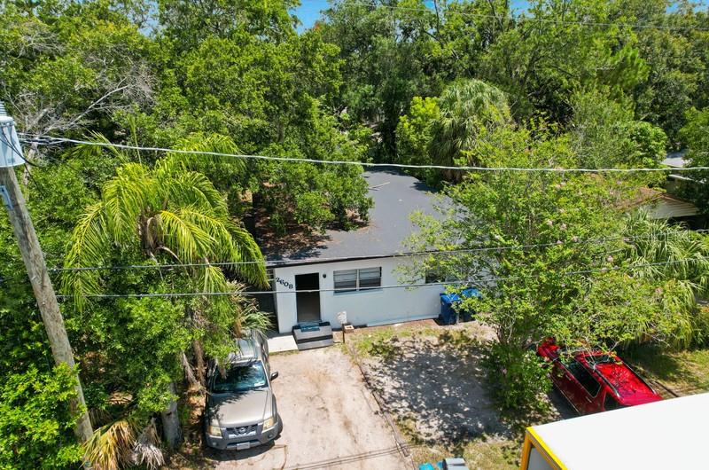 2608 E Cayuga St, FL