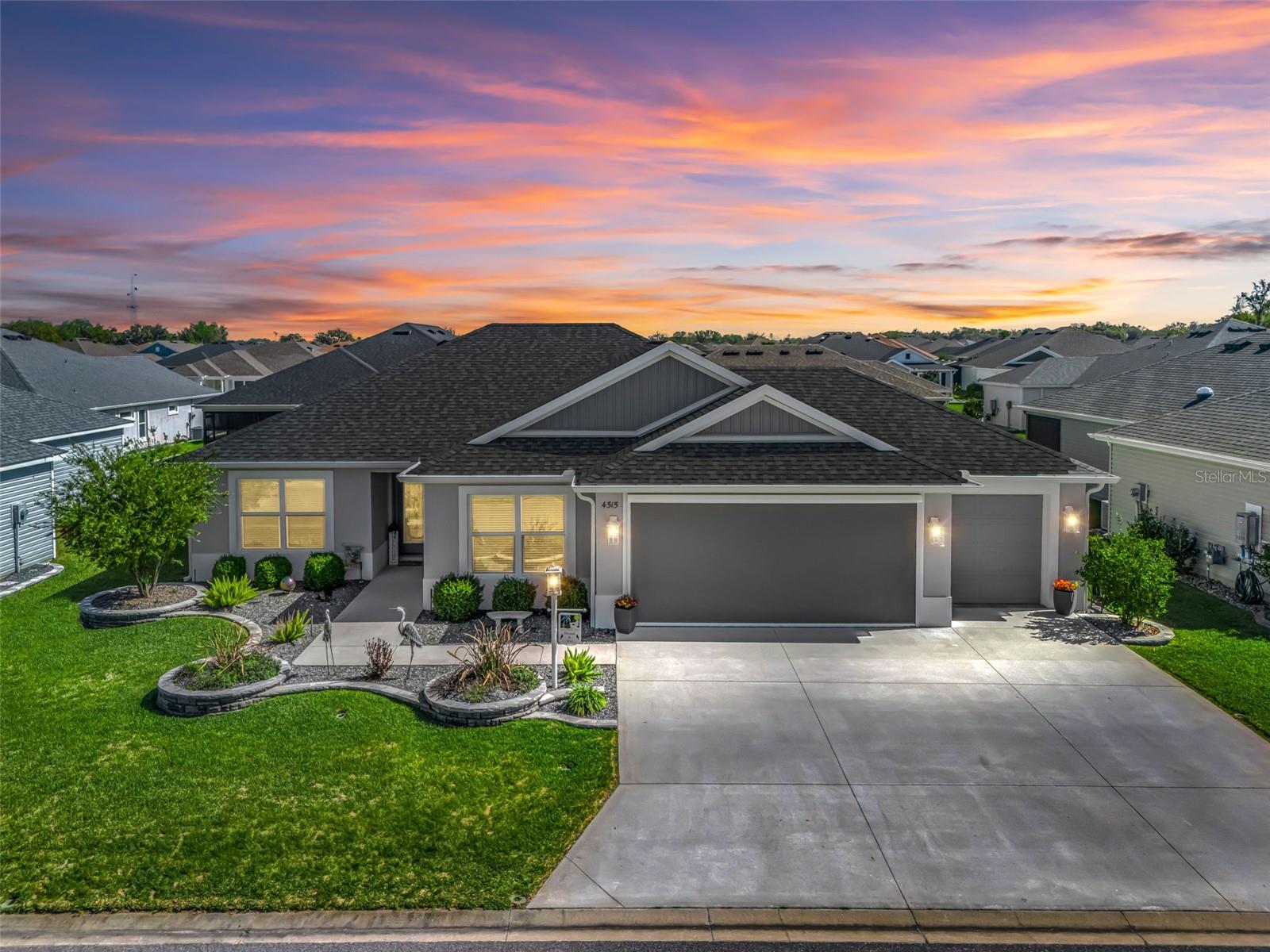 4515 Leschak Lane, FL