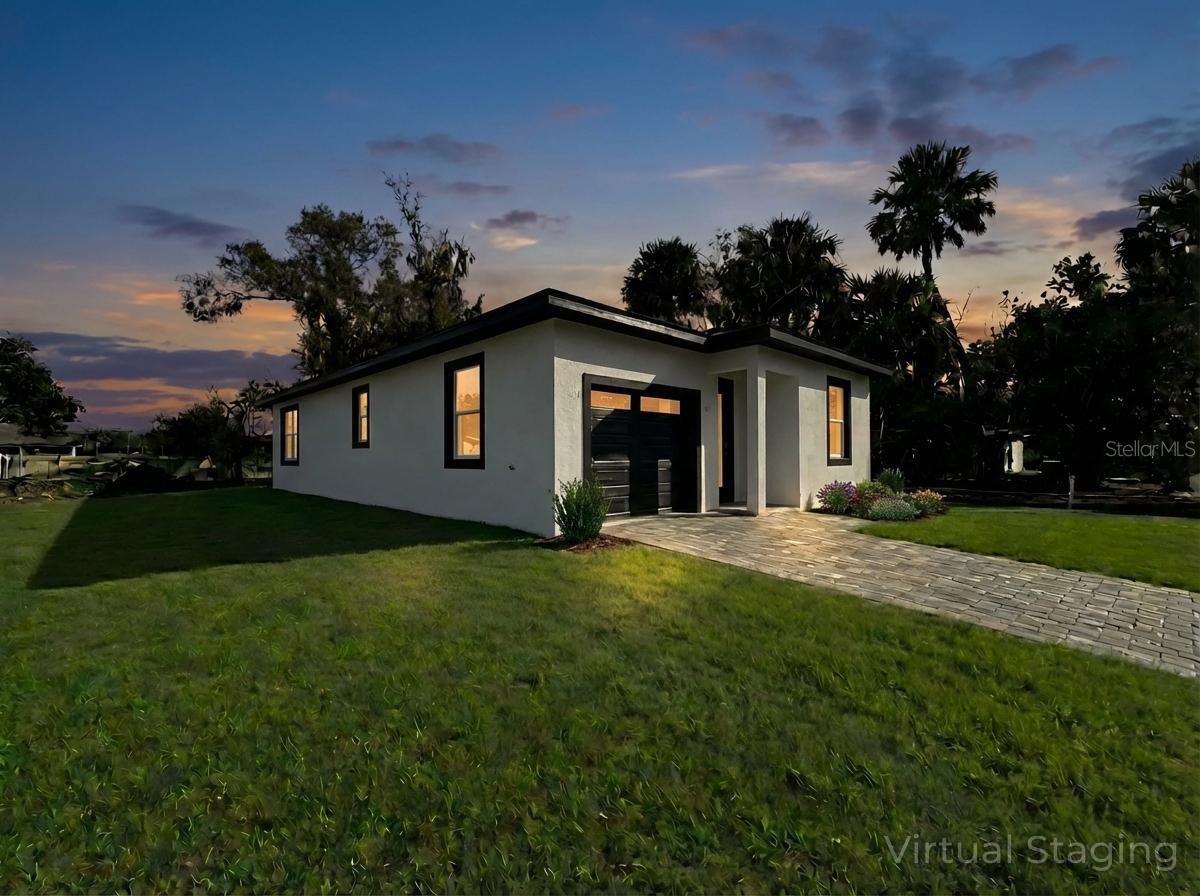 909 Pecan Avenue, FL