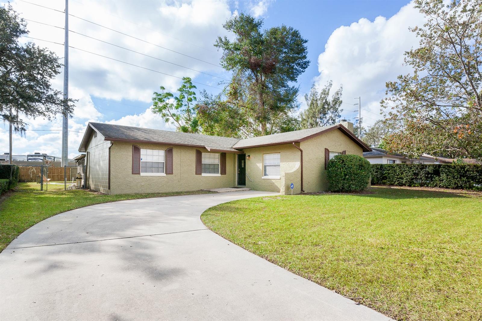631 Trailwood Drive, FL