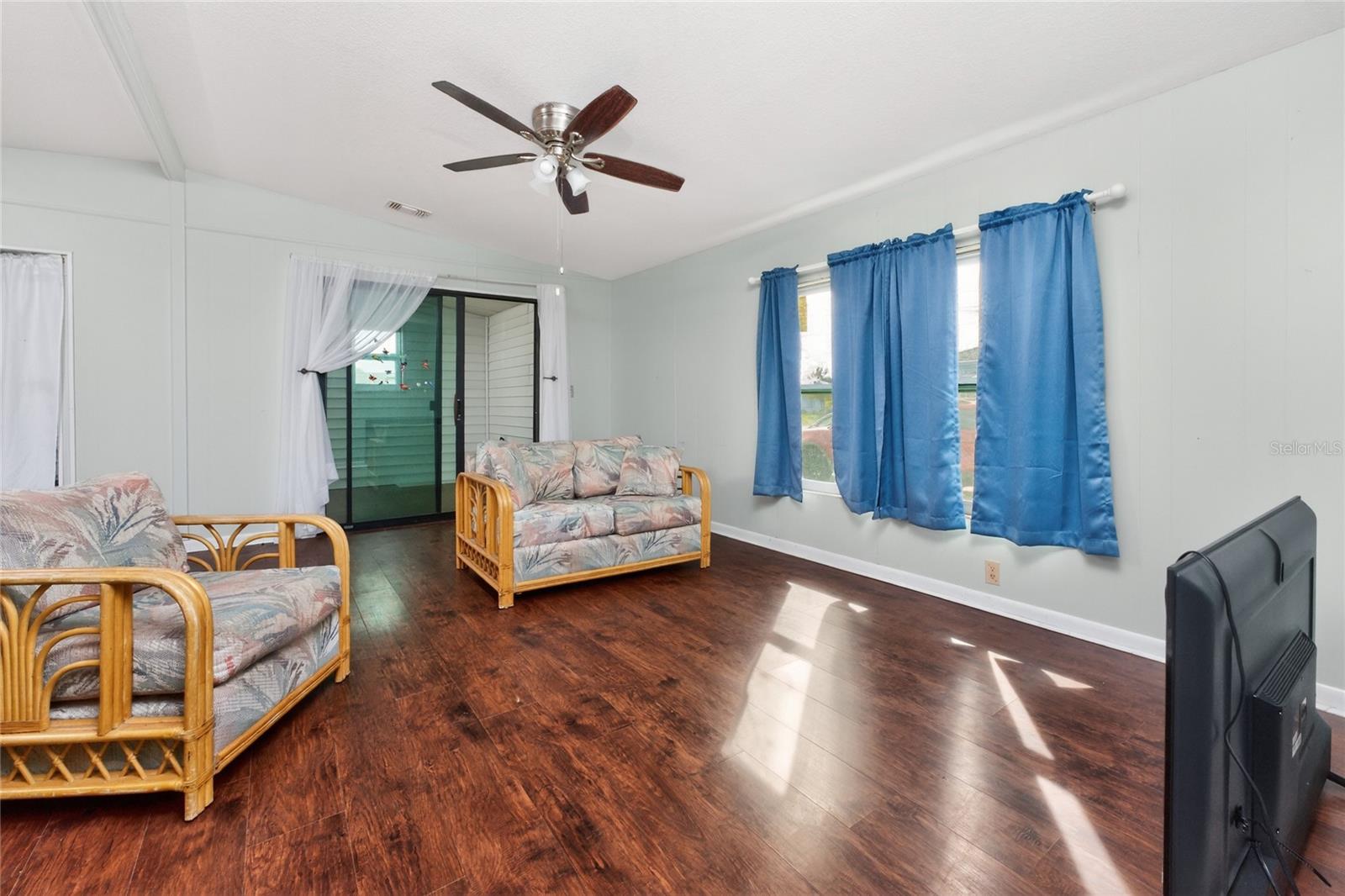 6161 Oriole Boulevard, FL