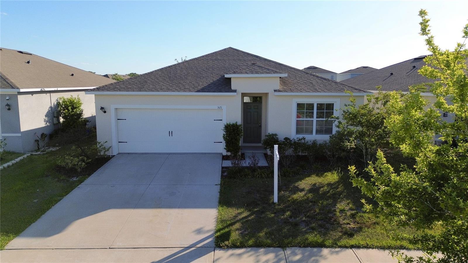 521 Nicken Grove, FL
