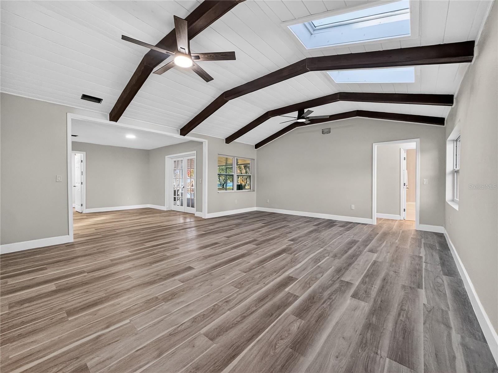 1450 Park Avenue, FL