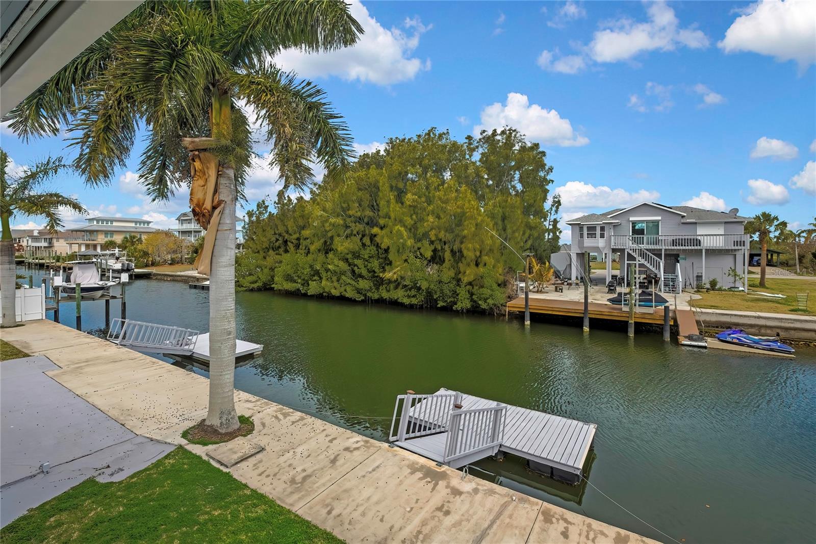 6703 Seaview Boulevard, FL