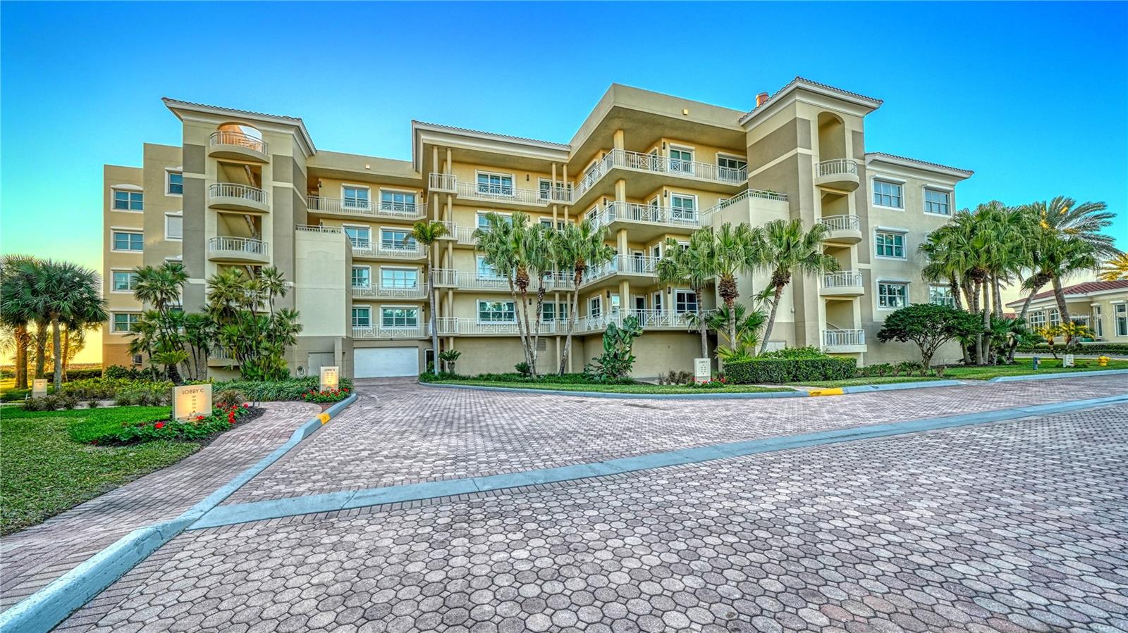 2165 Gulf Of Mexico Drive, FL