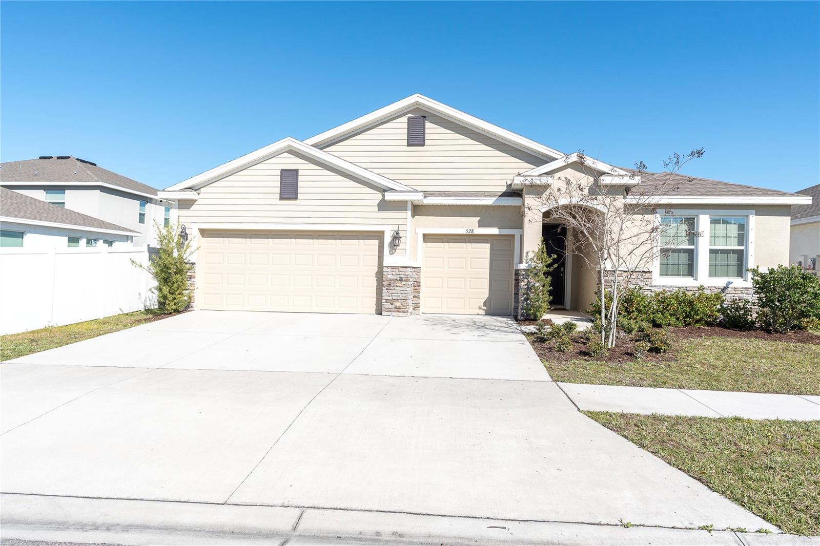 528 Ocean Spray Drive, FL
