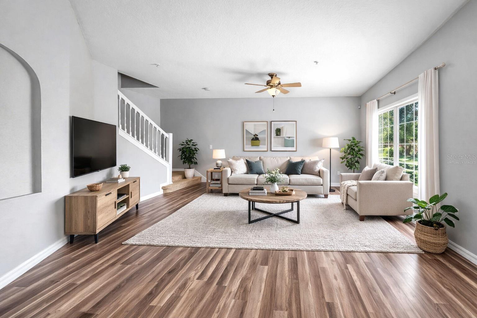 208 Cape Harbour Loop, FL