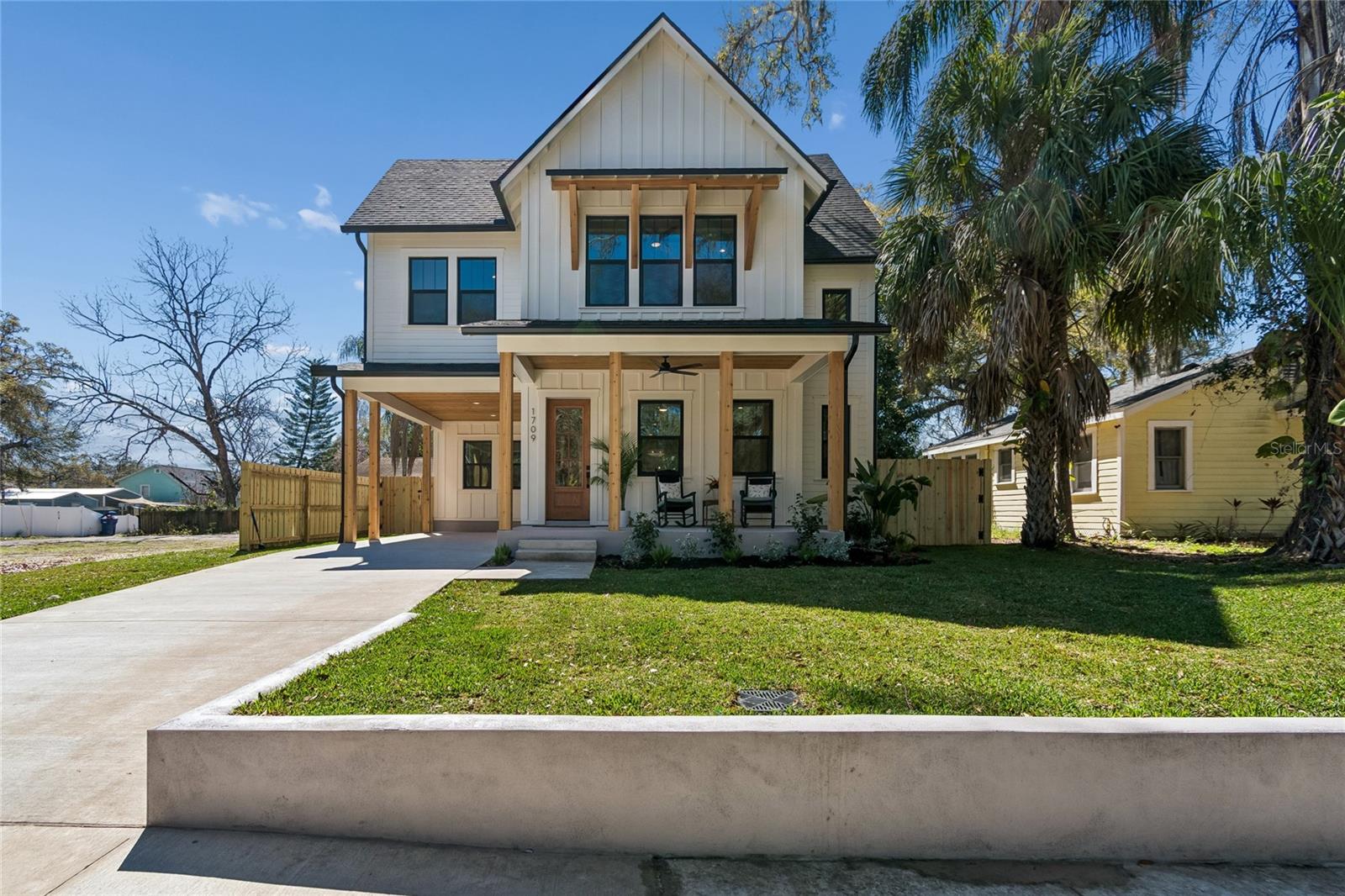 1709 Henry Avenue, FL