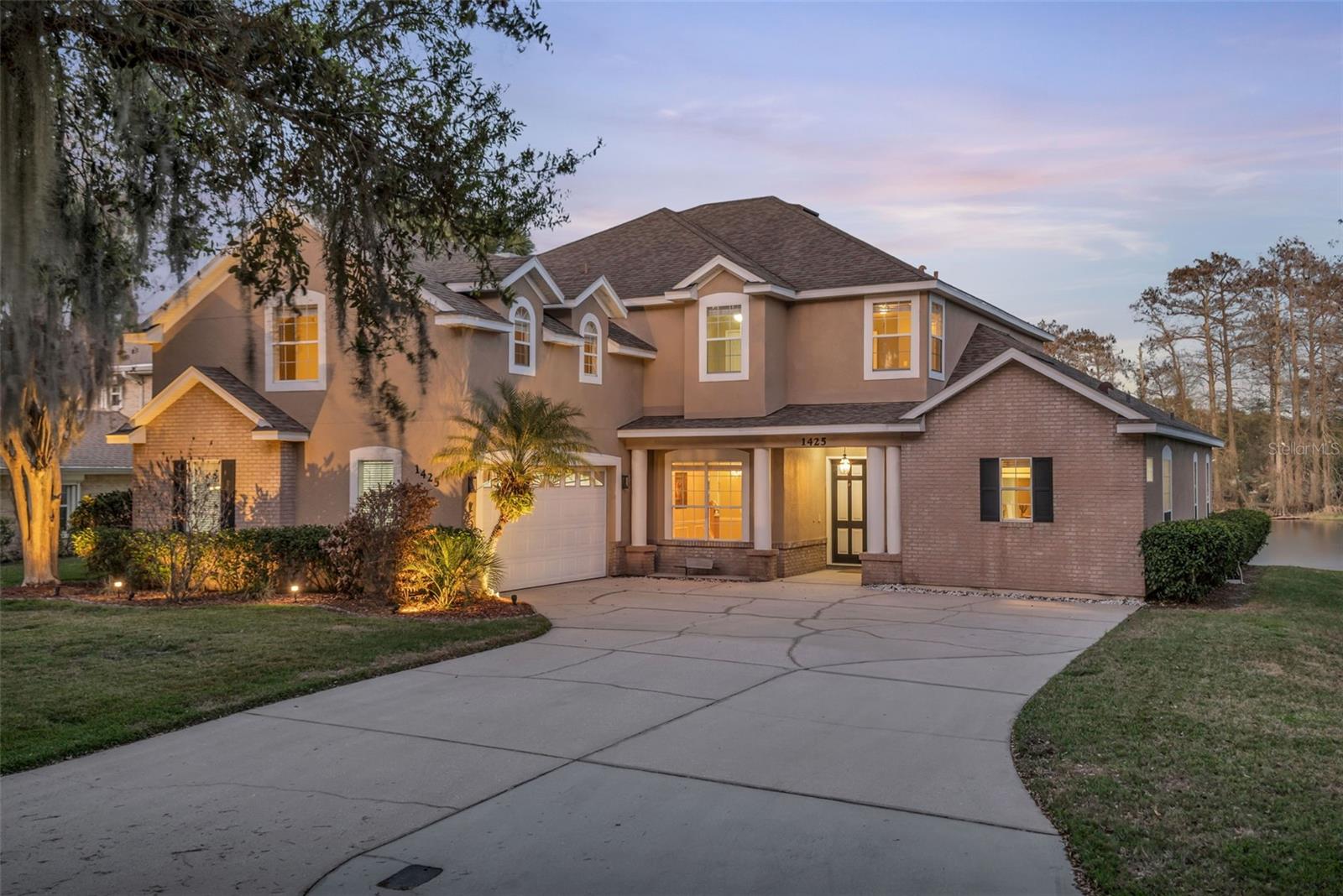 1425 Riviera Drive, FL