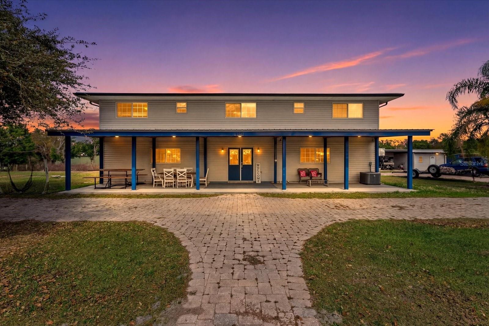 8360 Easy Street, FL