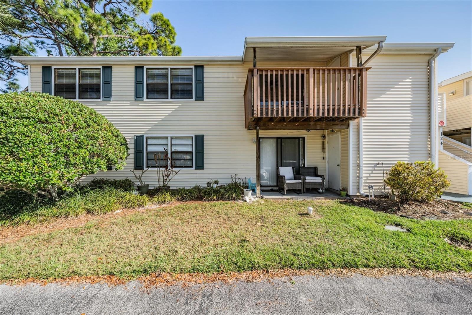 124 Loblolly Court, FL