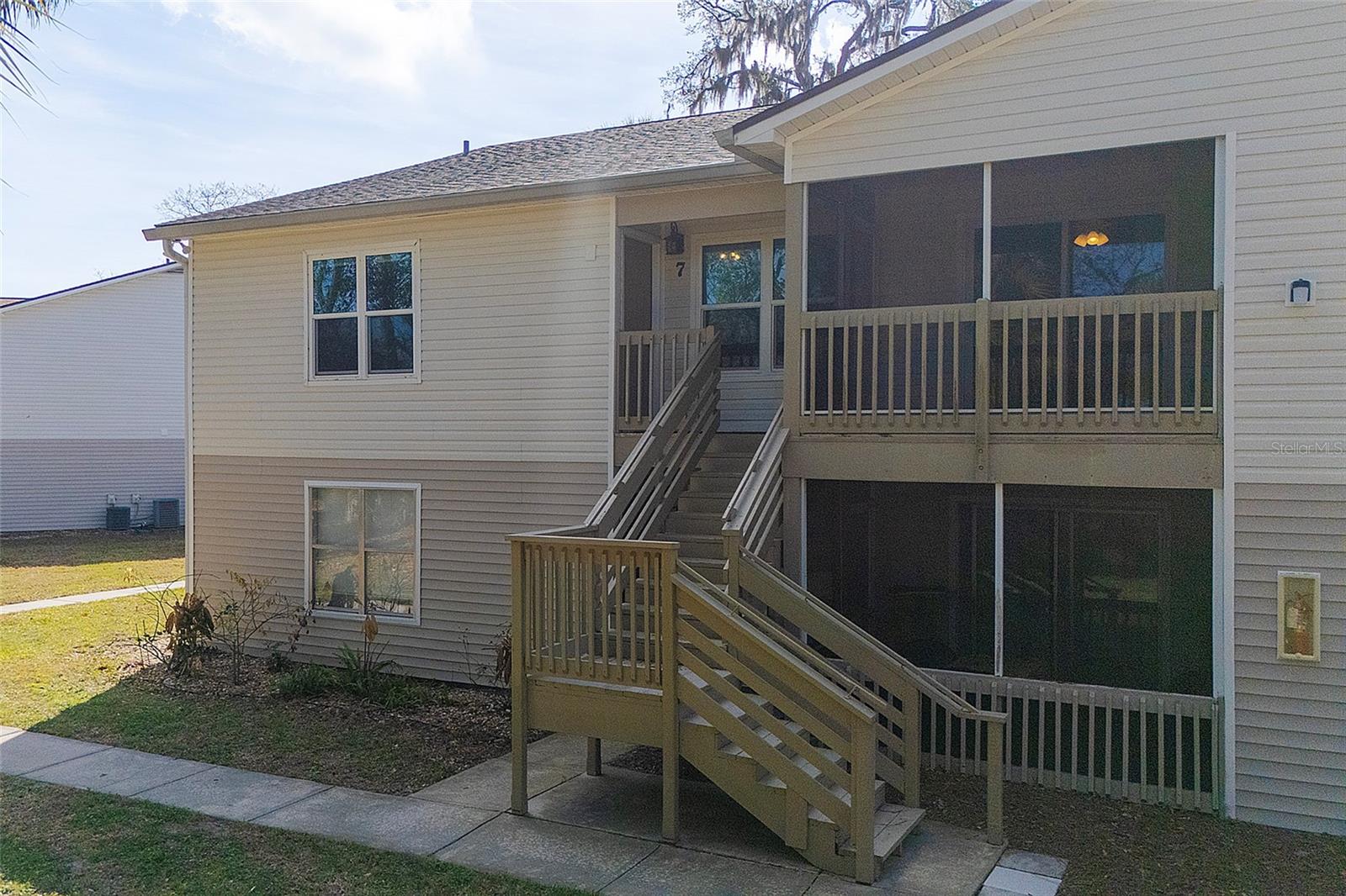 1600 Big Tree Rd #U7, FL