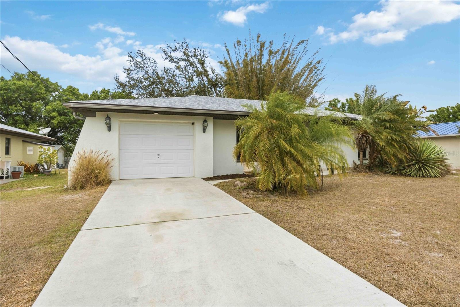 28474 Coco Palm Dr, FL