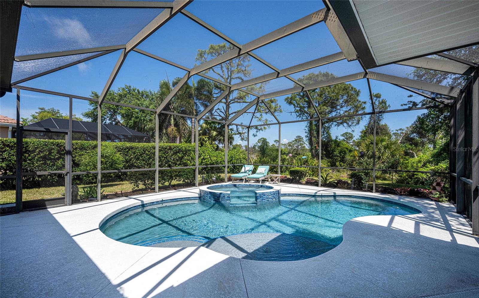 956 Scherer Way, FL