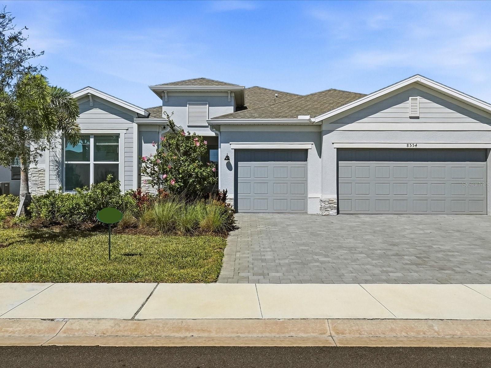8554 Saint Kitts Circle, FL