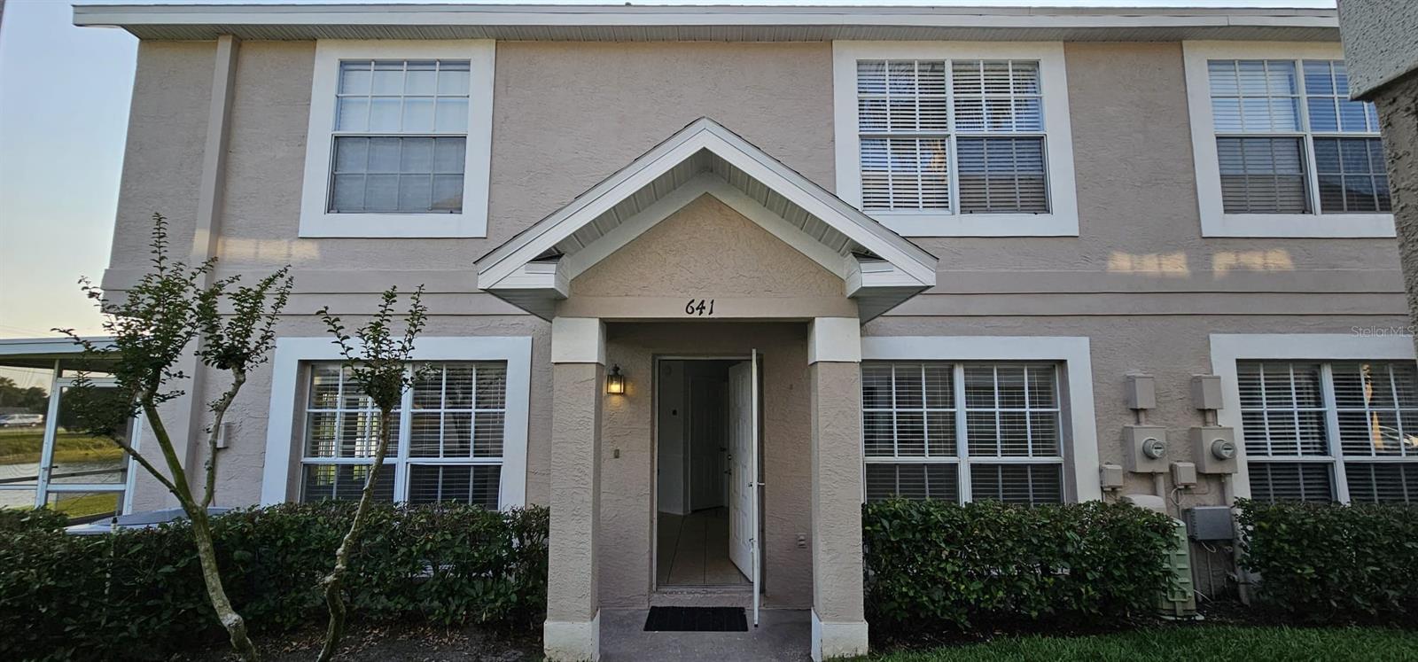 641 Kensington Lake Circle, FL