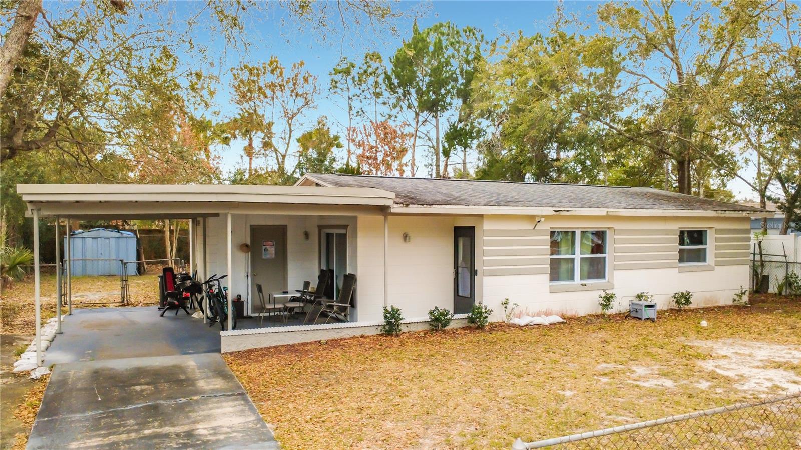 741 Hillview Drive, FL