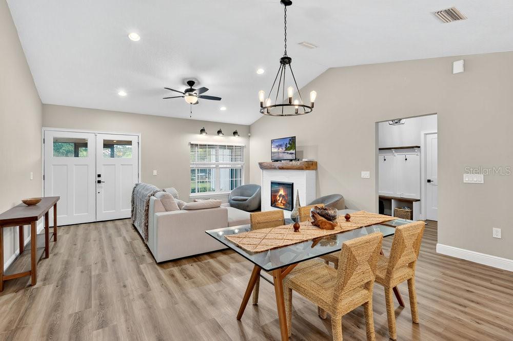 9054 Lincoln Road, FL