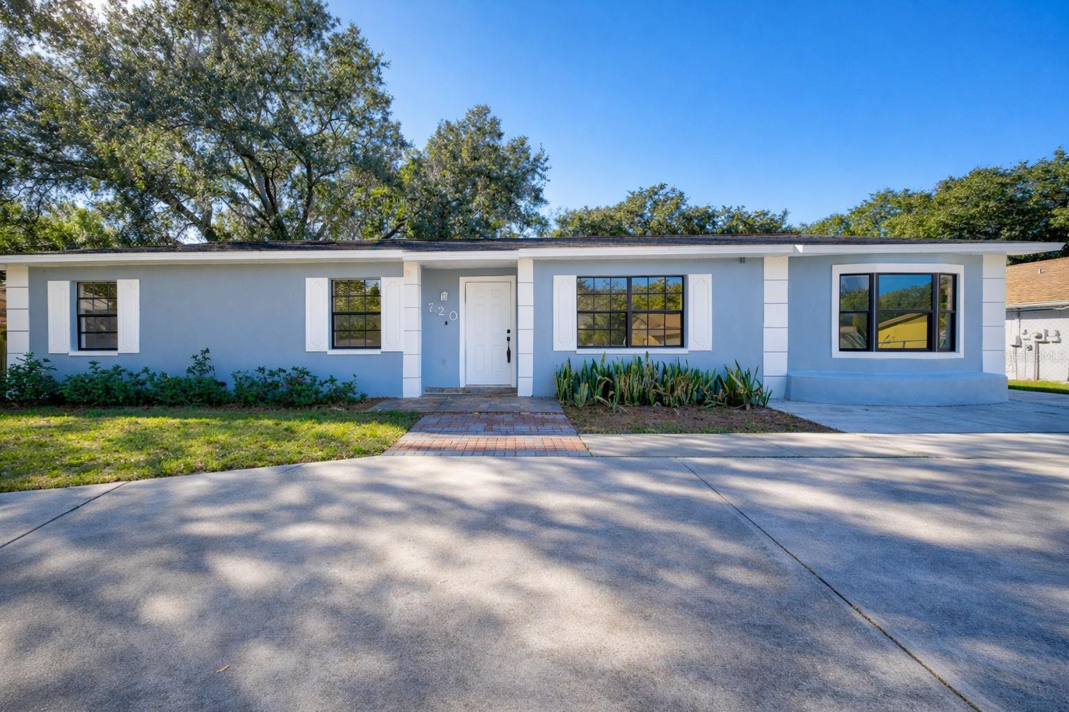 720 Swiss Drive, FL